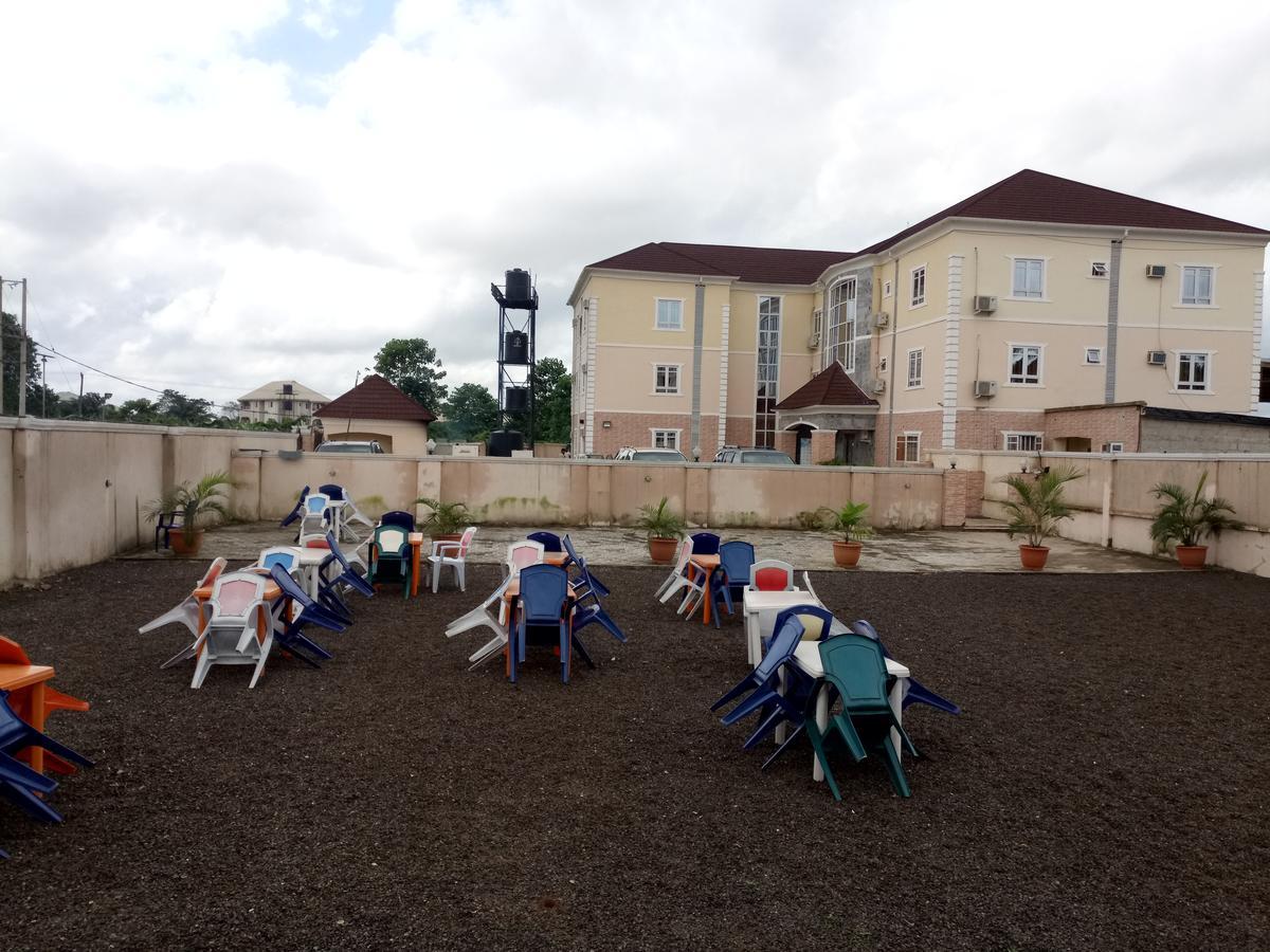 Skyrose Hotel Owerri Exteriör bild